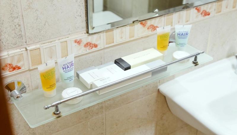 Ruwi Hotel Apartments, Шарджа Экстерьер фото
