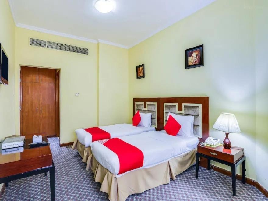 Ruwi Hotel Apartments, Шарджа Экстерьер фото
