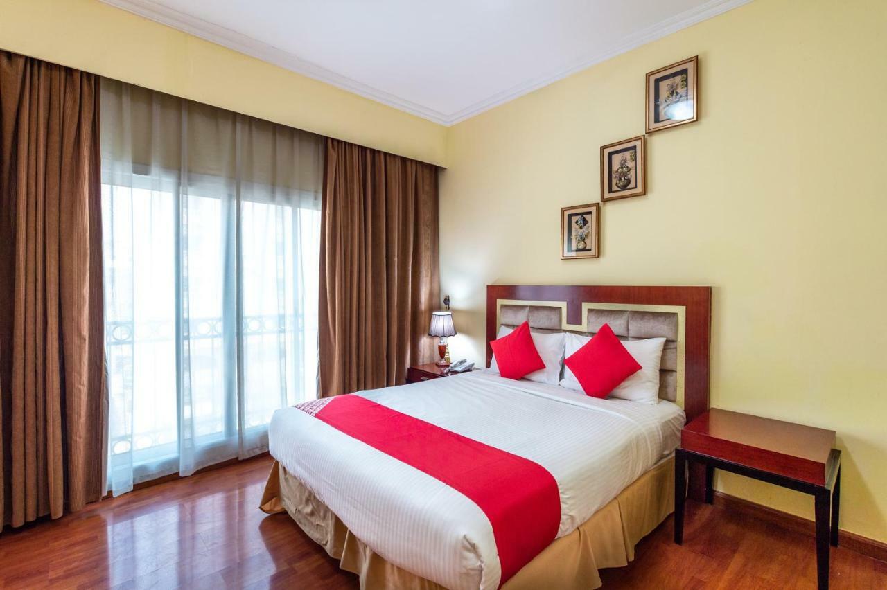 Ruwi Hotel Apartments, Шарджа Экстерьер фото